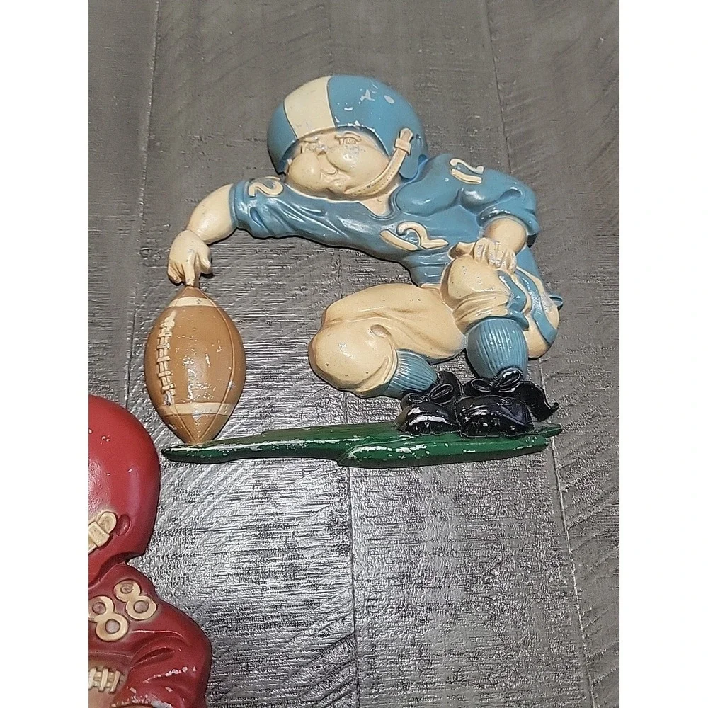 Vintage 1976 Metal 3 Football Players HOMCO Plaques Wall Hanger USA Made Decor